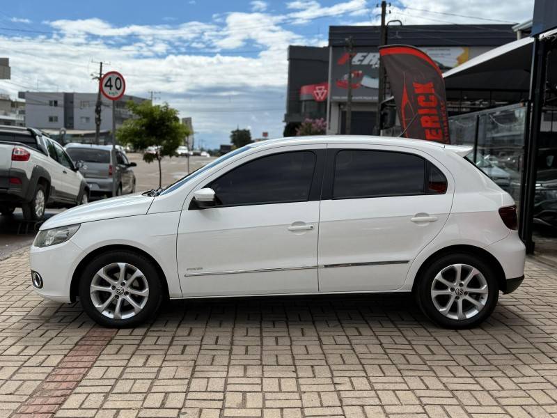 VOLKSWAGEN - GOL - 2012/2013 - Branca - R$ 41.900,00