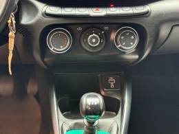 FIAT - ARGO - 2022/2022 - Vermelha - R$ 61.900,00