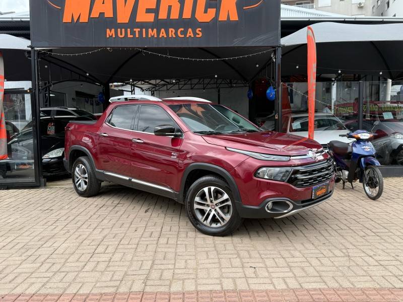 FIAT - TORO - 2016/2017 - Vermelha - R$ 99.900,00