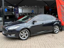 FORD - FOCUS - 2018/2019 - Preta - R$ 71.900,00
