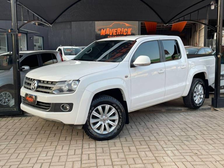 VOLKSWAGEN - AMAROK - 2011/2012 - Branca - R$ 94.900,00