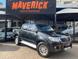 TOYOTA - HILUX - 2012/2013 - Preta - R$ 138.900,00