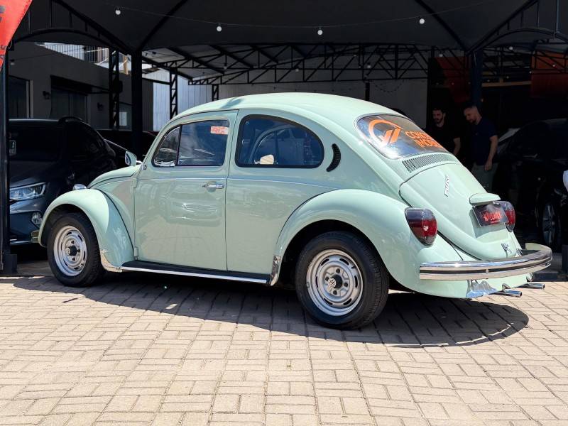 VOLKSWAGEN - FUSCA - 1982/1983 - Verde - R$ 19.900,00