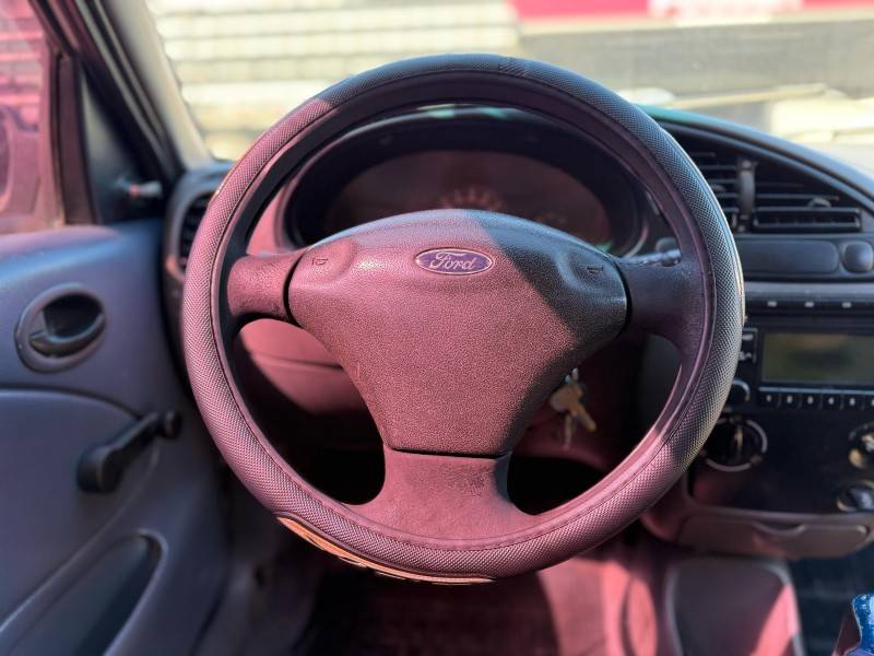 FORD - COURIER - 2007/2007 - Branca - R$ 27.900,00