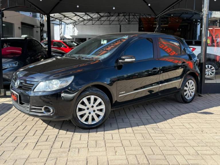 VOLKSWAGEN - GOL - 2011/2011 - Preta - R$ 39.900,00