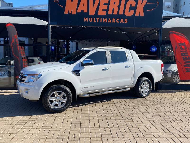 FORD - RANGER - 2014/2015 - Branca - R$ 102.900,00