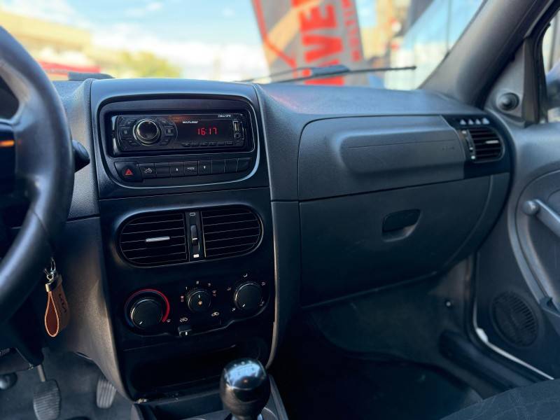 FIAT - STRADA - 2019/2020 - Branca - R$ 58.900,00