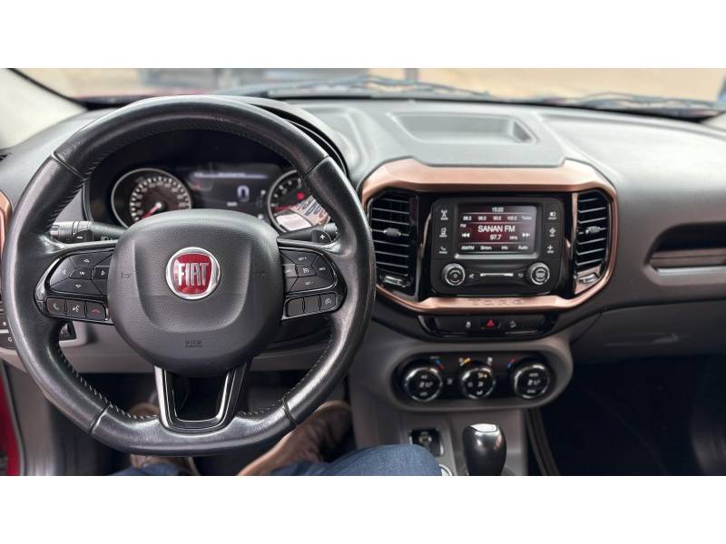 FIAT - TORO - 2016/2017 - Vermelha - R$ 99.900,00