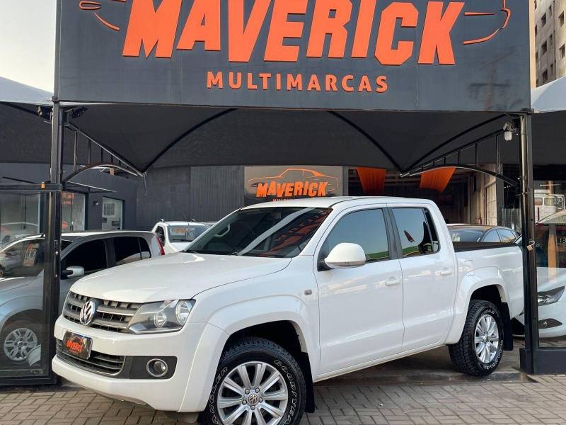 VOLKSWAGEN - AMAROK - 2011/2012 - Branca - R$ 94.900,00