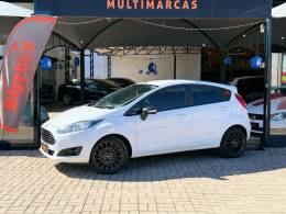FORD - FIESTA - 2017/2017 - Branca - R$ 56.900,00