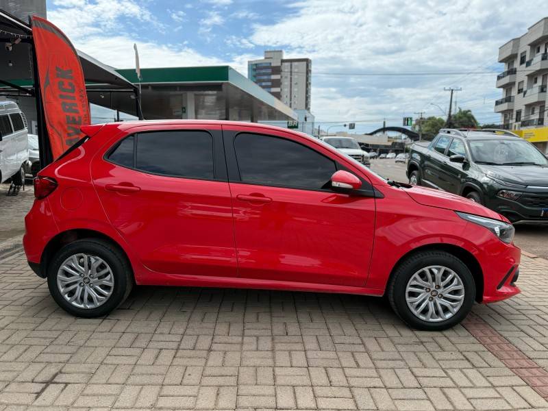 FIAT - ARGO - 2022/2022 - Vermelha - R$ 61.900,00