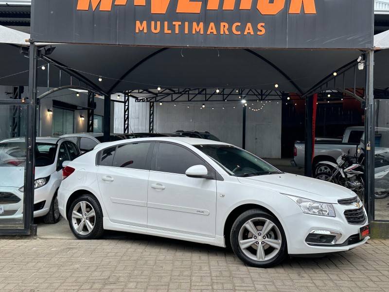 CHEVROLET - CRUZE - 2015/2015 - Branca - R$ 70.900,00