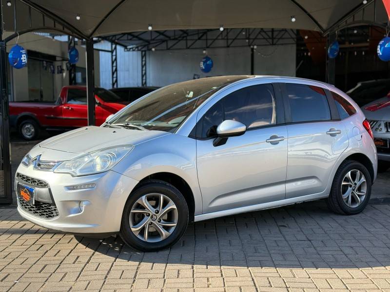 CITROËN - C3 - 2013/2013 - Prata - R$ 36.900,00