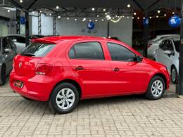 VOLKSWAGEN - GOL - 2015/2016 - Vermelha - R$ 43.900,00