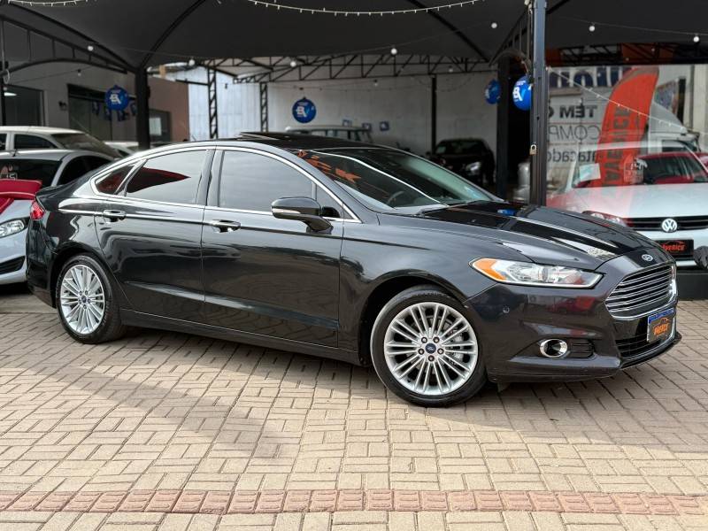 FORD - FUSION - 2014/2014 - Preta - R$ 75.900,00