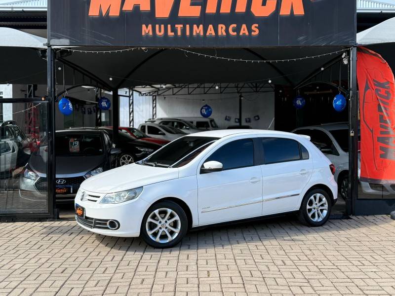 VOLKSWAGEN - GOL - 2012/2013 - Branca - R$ 41.900,00