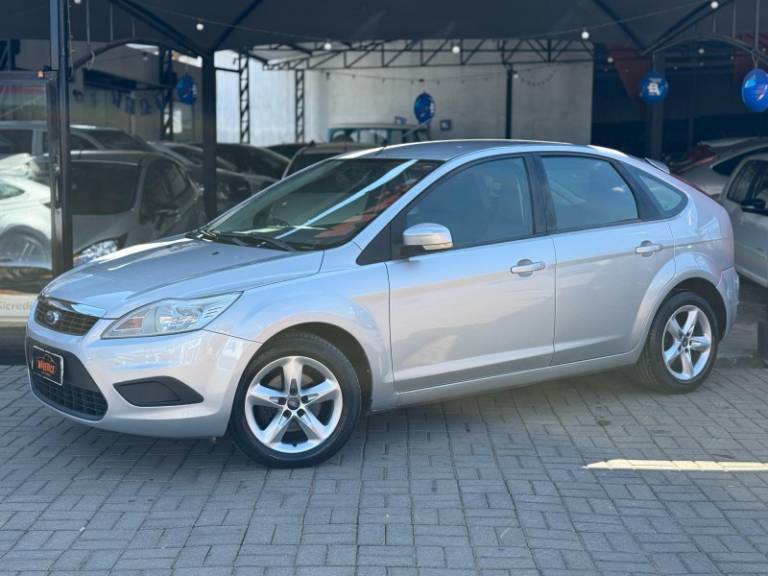 FORD - FOCUS - 2009/2009 - Prata - R$ 34.900,00