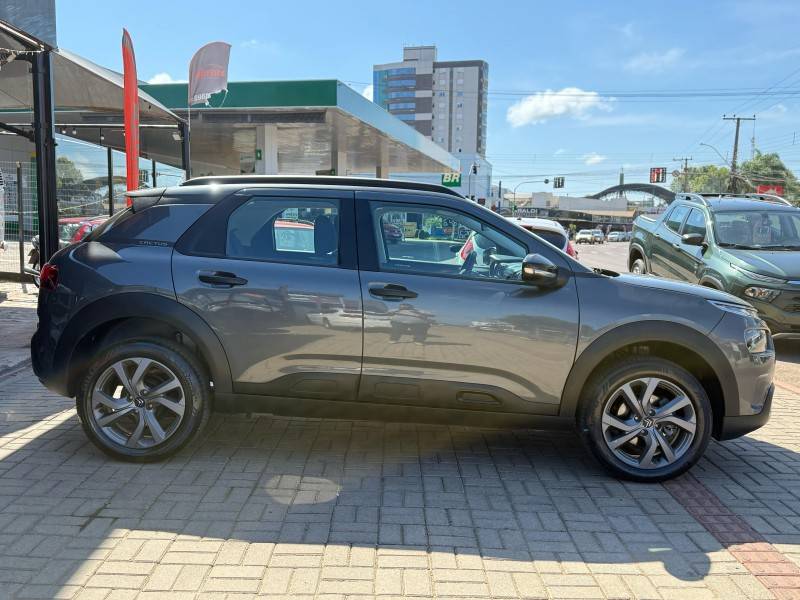 CITROËN - C4 CACTUS - 2022/2023 - Cinza - R$ 84.900,00