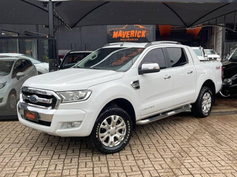 FORD - RANGER - 2016/2017 - Branca - R$ 149.900,00