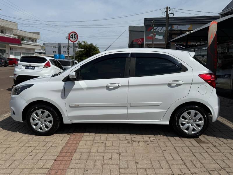 FORD - KA - 2016/2017 - Branca - R$ 39.900,00