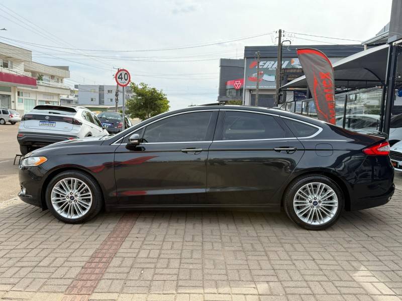 FORD - FUSION - 2014/2014 - Preta - R$ 75.900,00