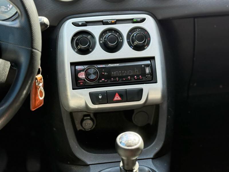 CITROËN - C3 - 2013/2013 - Preta - R$ 35.900,00