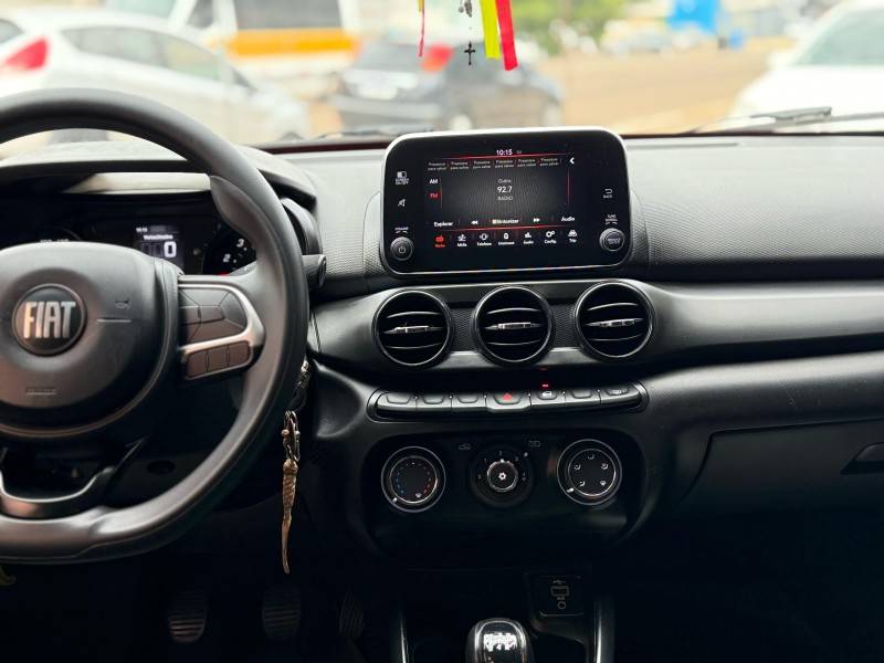FIAT - ARGO - 2022/2022 - Vermelha - R$ 61.900,00
