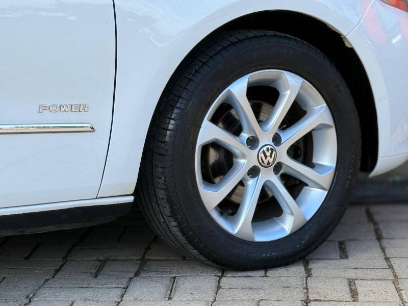 VOLKSWAGEN - GOL - 2012/2013 - Branca - R$ 41.900,00