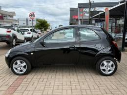FORD - KA - 2003/2004 - Preta - R$ 15.900,00