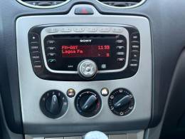 FORD - FOCUS - 2009/2009 - Prata - R$ 34.900,00