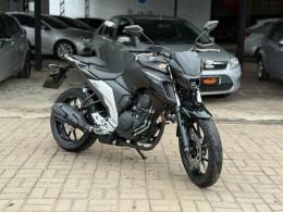 YAMAHA - FAZER - 2022/2023 - Preta - R$ 24.900,00