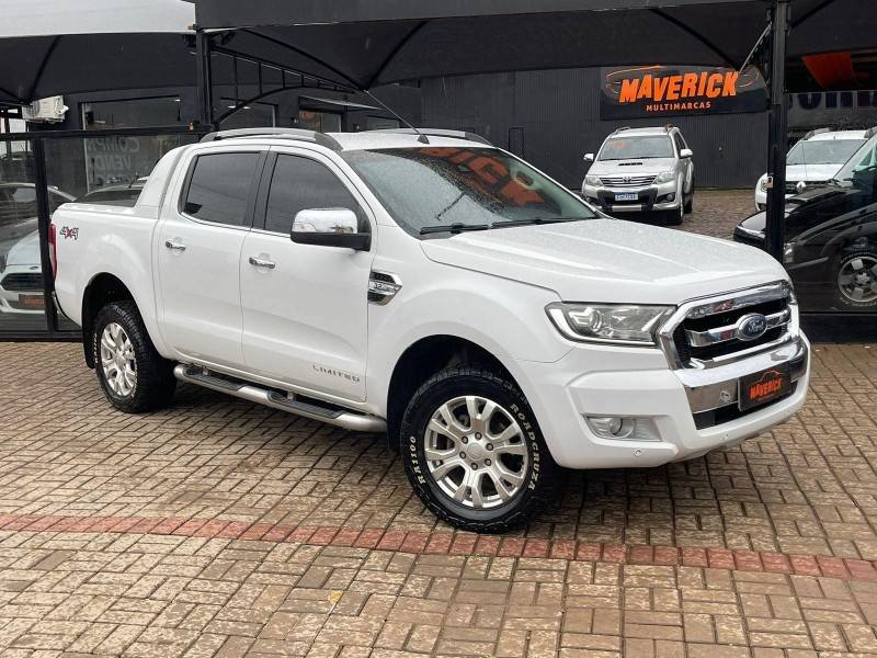 FORD - RANGER - 2016/2017 - Branca - R$ 149.900,00