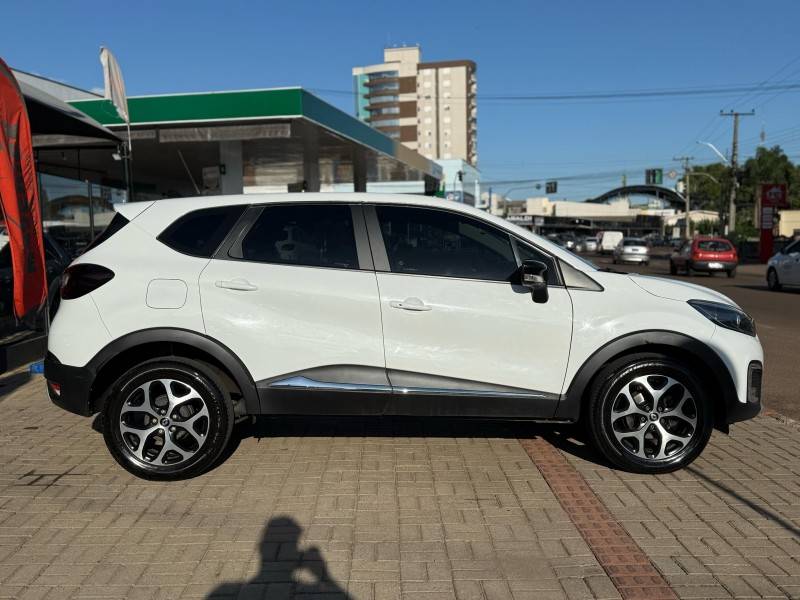 RENAULT - CAPTUR - 2019/2019 - Branca - R$ 76.900,00