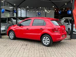 VOLKSWAGEN - GOL - 2015/2016 - Vermelha - R$ 43.900,00
