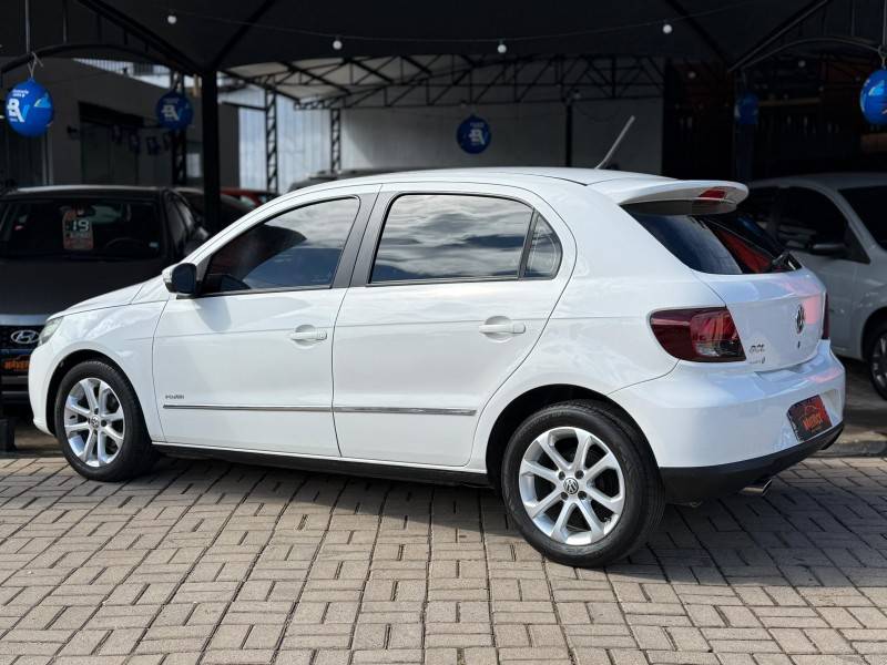 VOLKSWAGEN - GOL - 2012/2013 - Branca - R$ 41.900,00