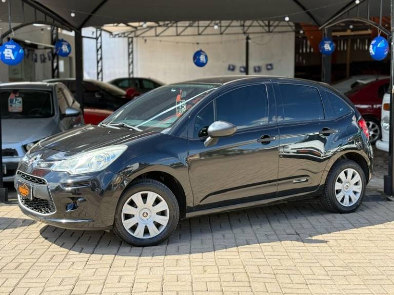 CITROËN - C3 - 2013/2013 - Preta - R$ 35.900,00