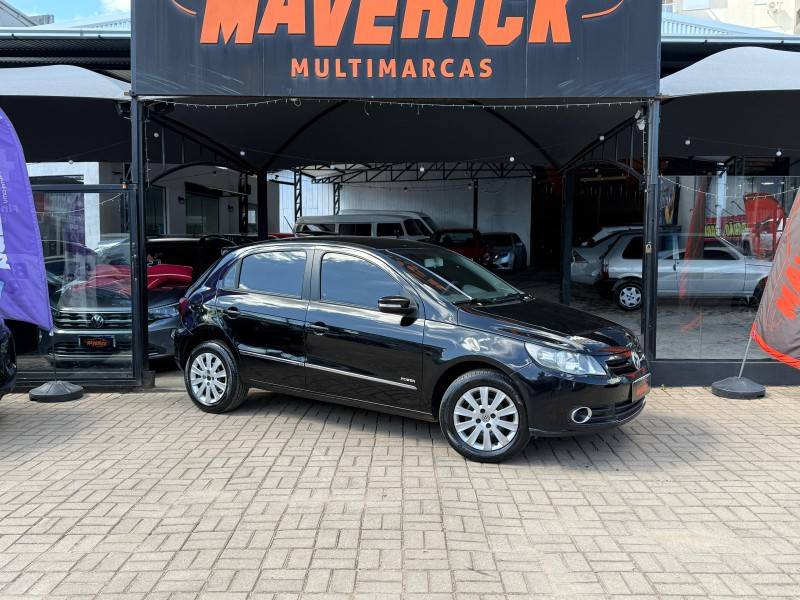 VOLKSWAGEN - GOL - 2011/2011 - Preta - R$ 39.900,00