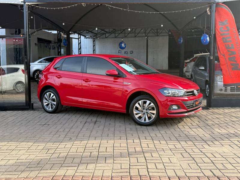 VOLKSWAGEN - POLO - 2019/2020 - Vermelha - R$ 79.900,00