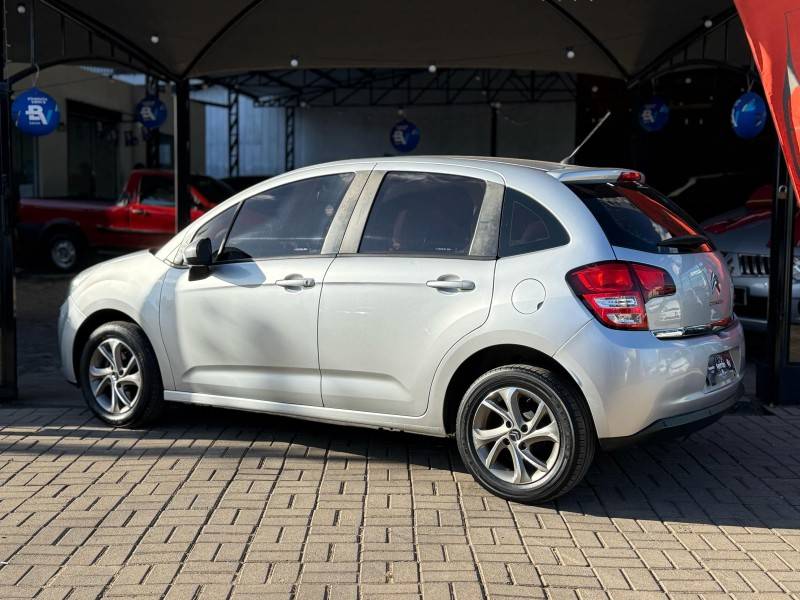 CITROËN - C3 - 2013/2013 - Prata - R$ 36.900,00