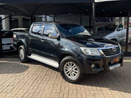 TOYOTA - HILUX - 2012/2013 - Preta - R$ 138.900,00