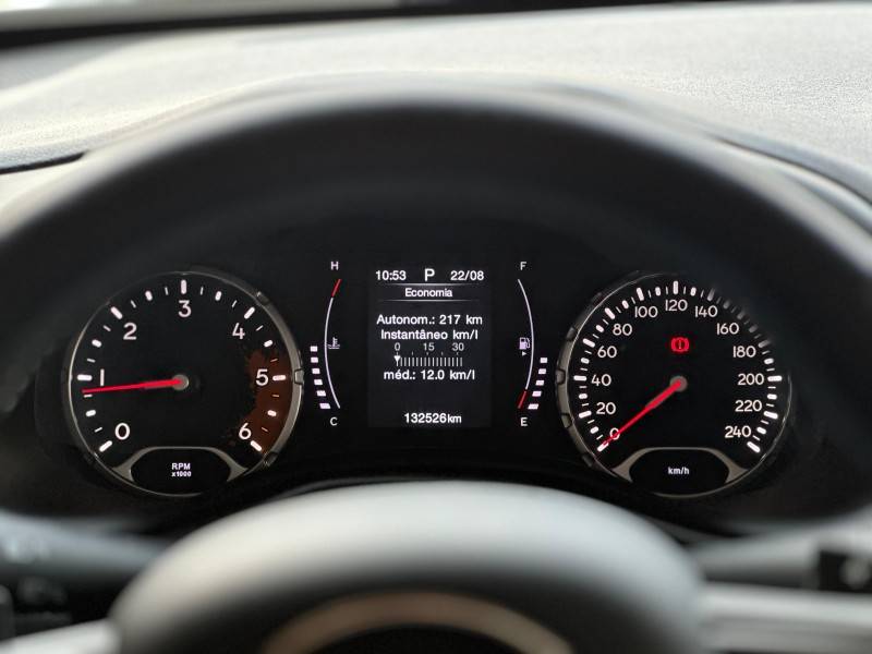 JEEP - RENEGADE - 2018/2019 - Branca - R$ 105.000,00