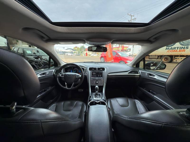 FORD - FUSION - 2014/2014 - Preta - R$ 75.900,00
