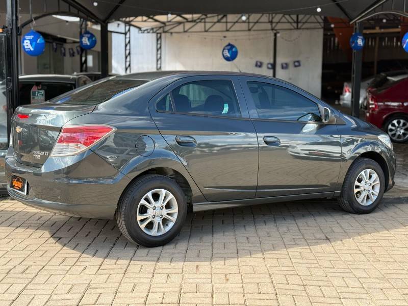CHEVROLET - PRISMA - 2016/2016 - Cinza - R$ 46.900,00