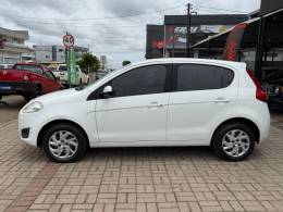 FIAT - PALIO - 2013/2014 - Branca - R$ 39.900,00